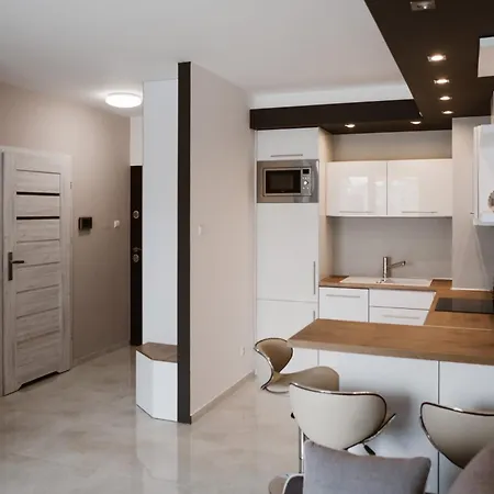 Apartment Plaza, Blisko Centrum *